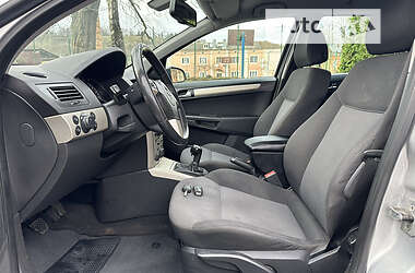 Универсал Opel Astra 2008 в 