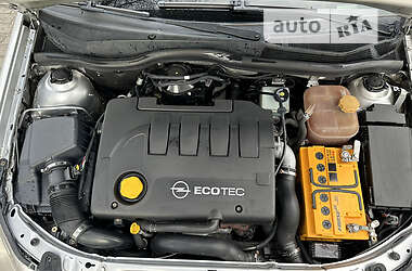 Универсал Opel Astra 2008 в 