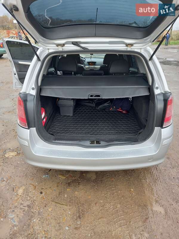 Универсал Opel Astra 2008 в Залещиках фото 7 Универсал Opel Astra 2008 в Залещиках