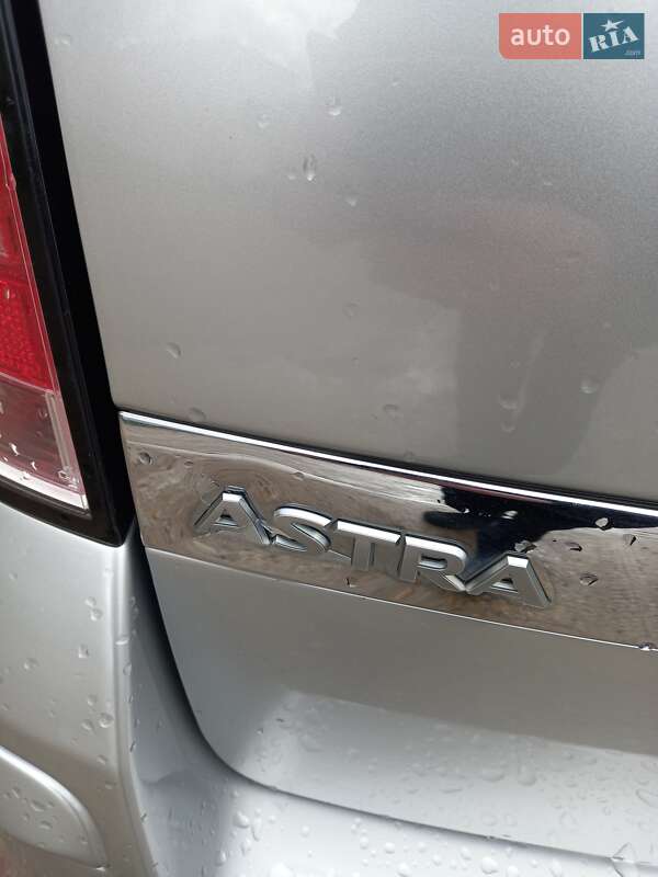 Универсал Opel Astra 2008 в Залещиках фото 5 Универсал Opel Astra 2008 в Залещиках