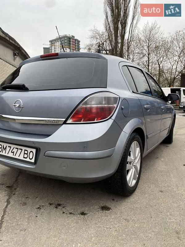Хетчбек Opel Astra 2007 в Києві