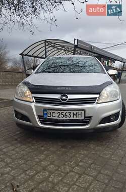 Универсал Opel Astra 2007 в 