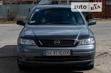 Седан Opel Astra 2009 в Шепетівці