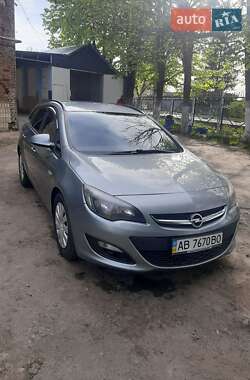 Opel Astra 2013