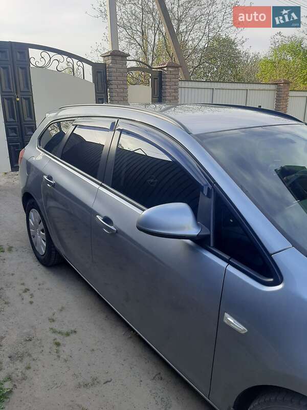 Универсал Opel Astra 2013 в Жмеринке фото 11 Универсал Opel Astra 2013 в Жмеринке