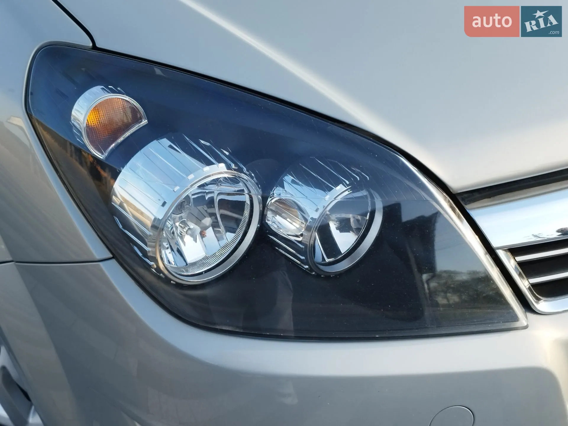 2010 Opel Astra - мініатюра 32