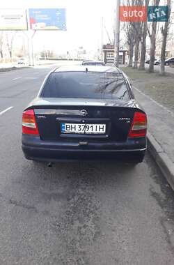 Седан Opel Astra 2003 в Одессе