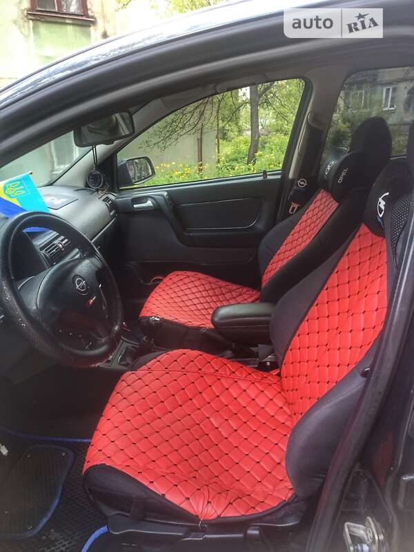 Хэтчбек Opel Astra 1999 в Каменском