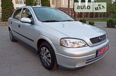 Хэтчбек Opel Astra 2002 в Кропивницком