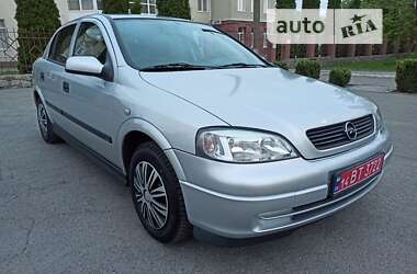 Хэтчбек Opel Astra 2002 в Кропивницком