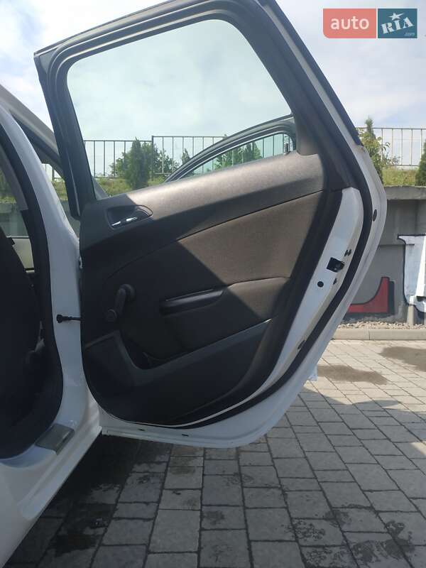 Универсал Opel Astra 2015 в Дрогобыче фото 23 Универсал Opel Astra 2015 в Дрогобыче