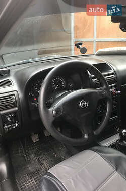 Седан Opel Astra 2007 в Виноградове