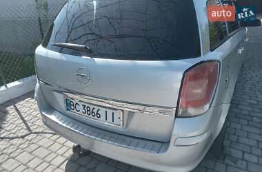 Универсал Opel Astra 2006 в Стрые