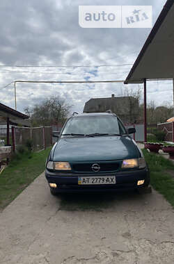 Универсал Opel Astra 1998 в Бучаче