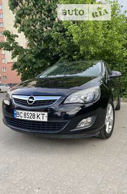 Opel Astra 2010