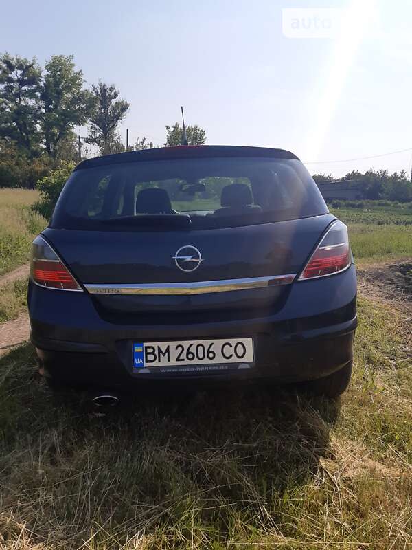 Opel Astra 2008
