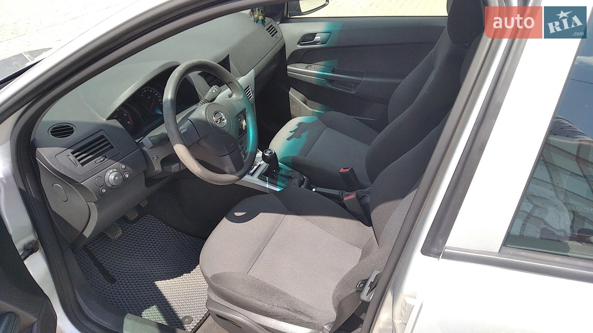 2011 Opel Astra - мініатюра 8