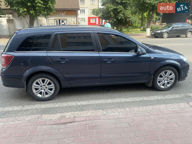 Opel Astra 2008