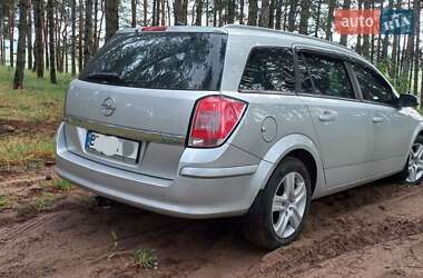 Универсал Opel Astra 2009 в 