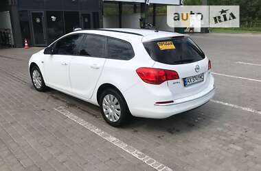 Универсал Opel Astra 2013 в Харькове