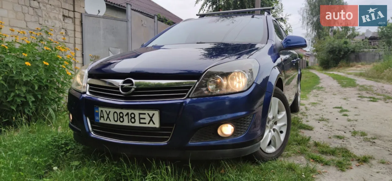2010 Opel Astra - мініатюра 15
