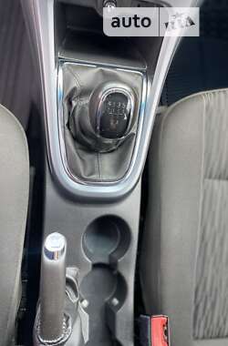Универсал Opel Astra 2012 в 