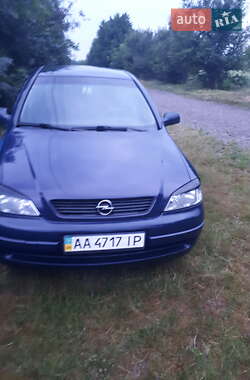 Седан Opel Astra 2008 в 