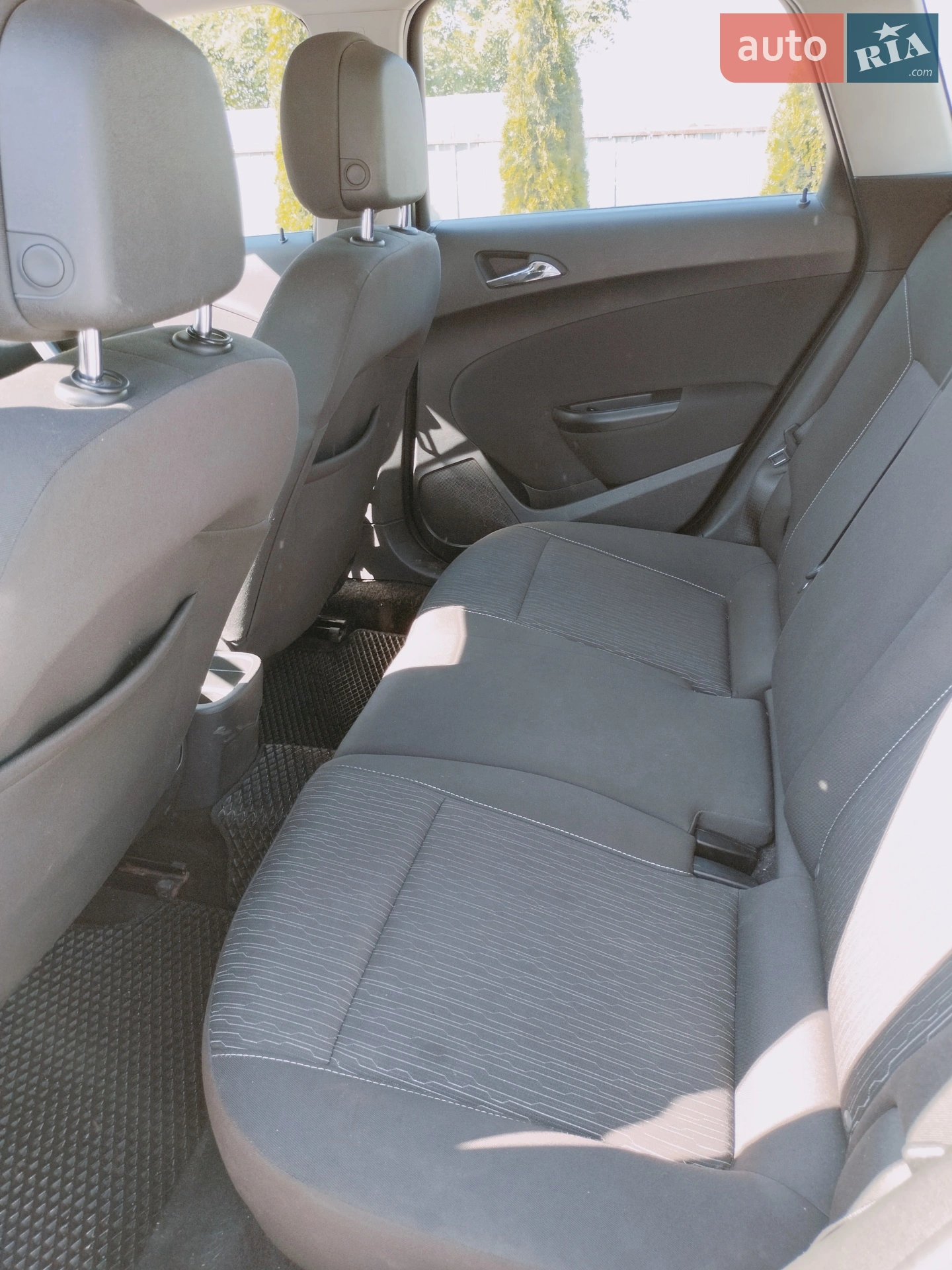 2012 Opel Astra - мініатюра 9