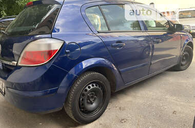 Хэтчбек Opel Astra 2005 в Бердичеве