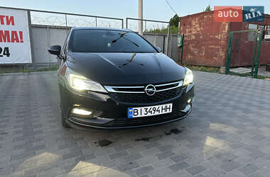 Универсал Opel Astra 2017 в Лубнах