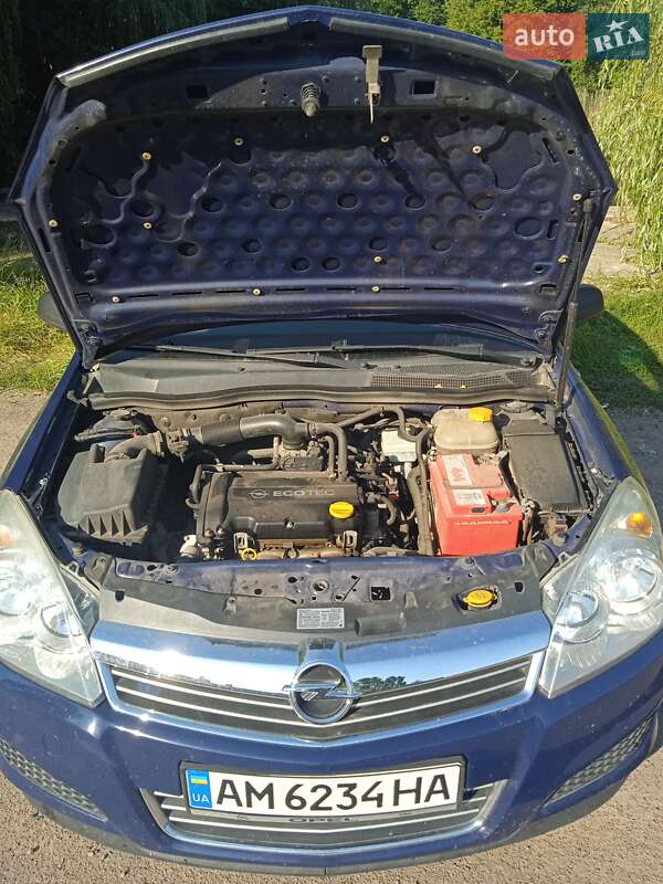 Хетчбек Opel Astra 2007 в Коростені