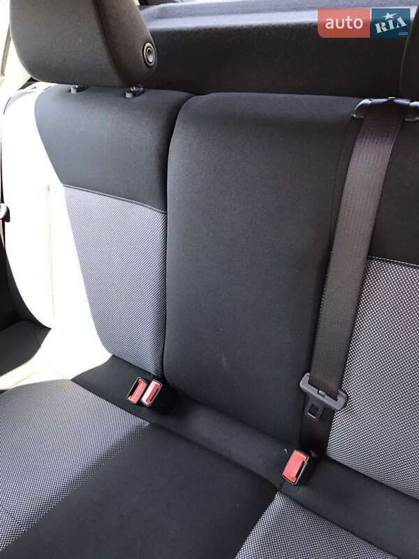 Хэтчбек Opel Astra 2009 в Горишних Плавнях