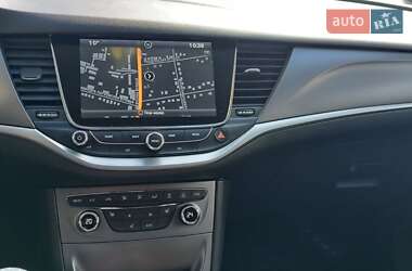 Универсал Opel Astra 2017 в 