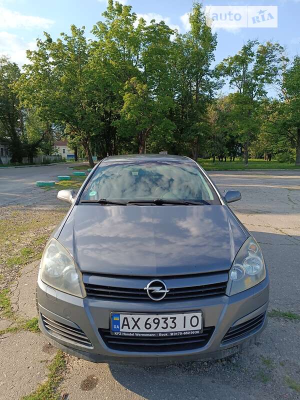 Хэтчбек Opel Astra 2004 в Харькове