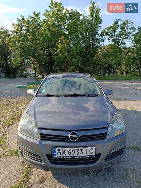 Opel Astra 2004