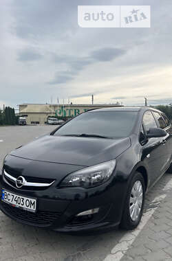 Универсал Opel Astra 2014 в Городке