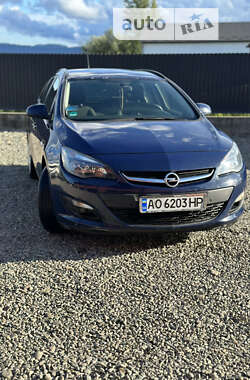 Opel Astra 2014