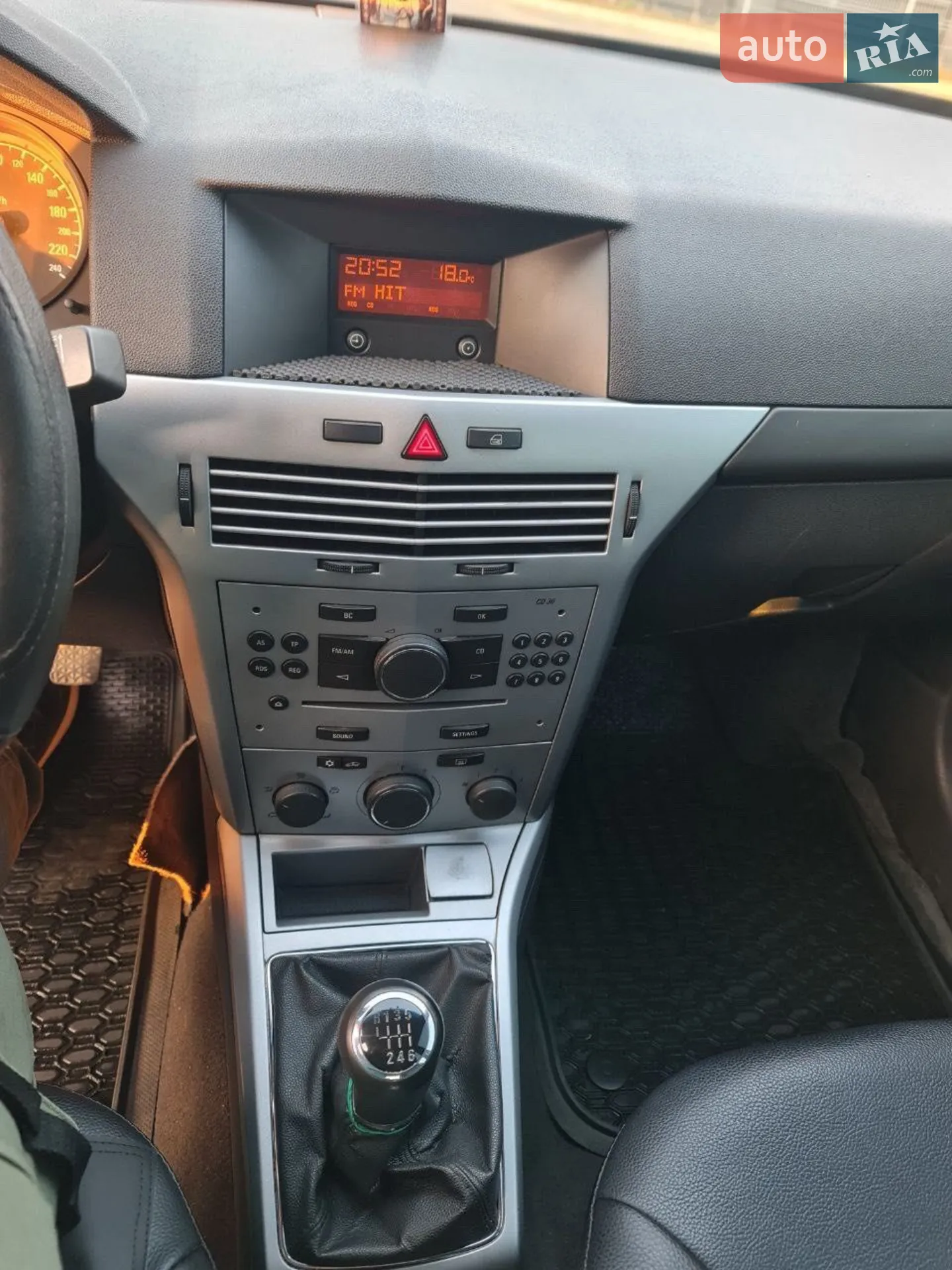 2012 Opel Astra - мініатюра 8