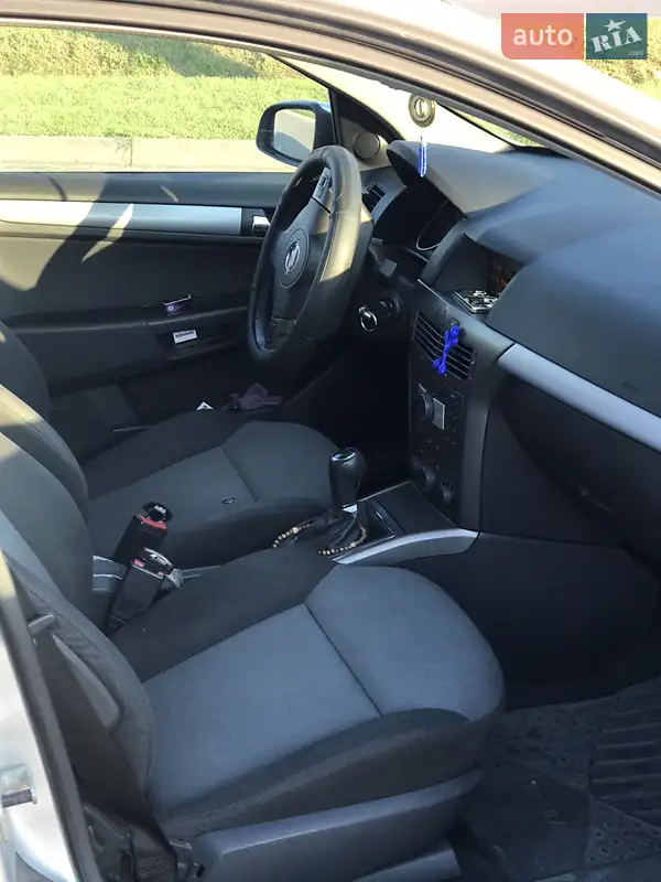 Opel Astra 2005 VIN W0L0AHL3552098673 фото оголошення 10 з 51
