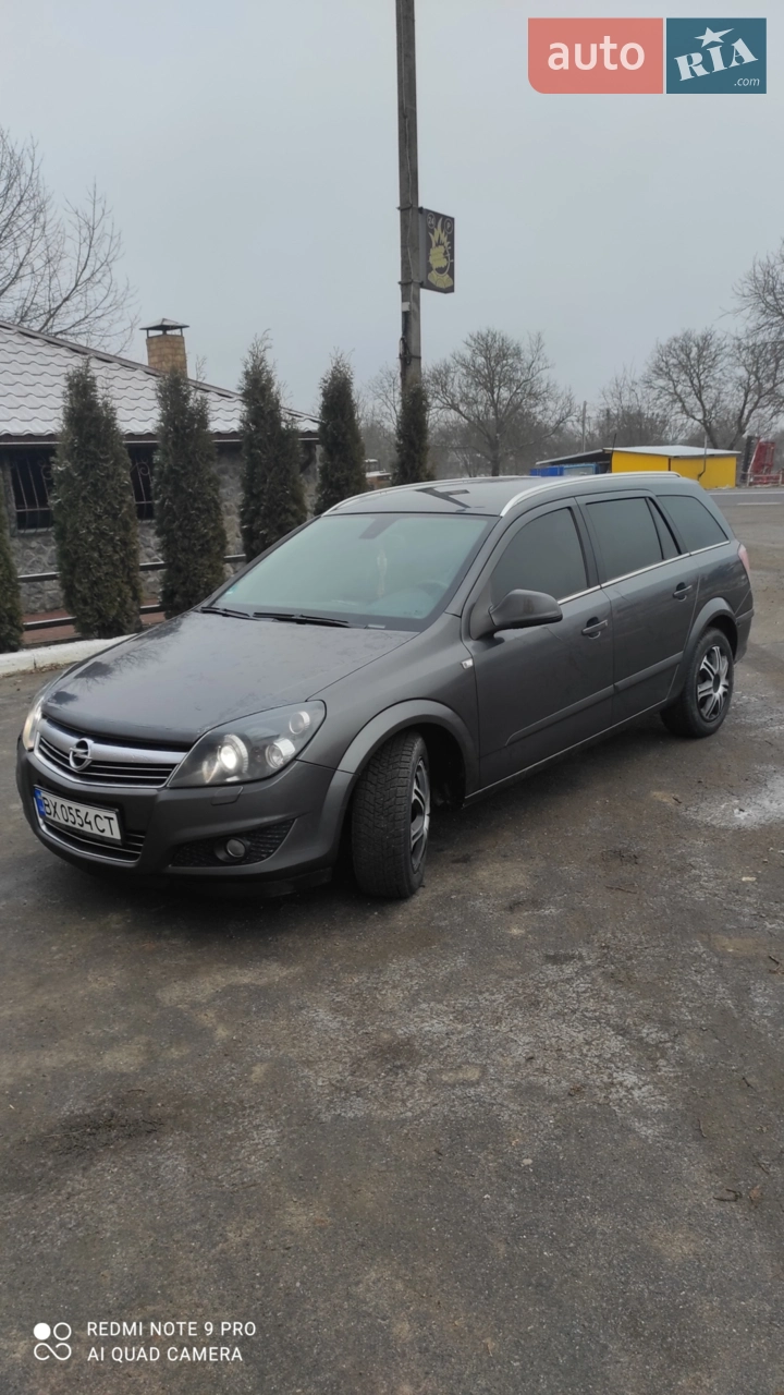 2011 Opel Astra - мініатюра 9