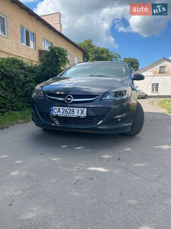 Opel Astra 2015
