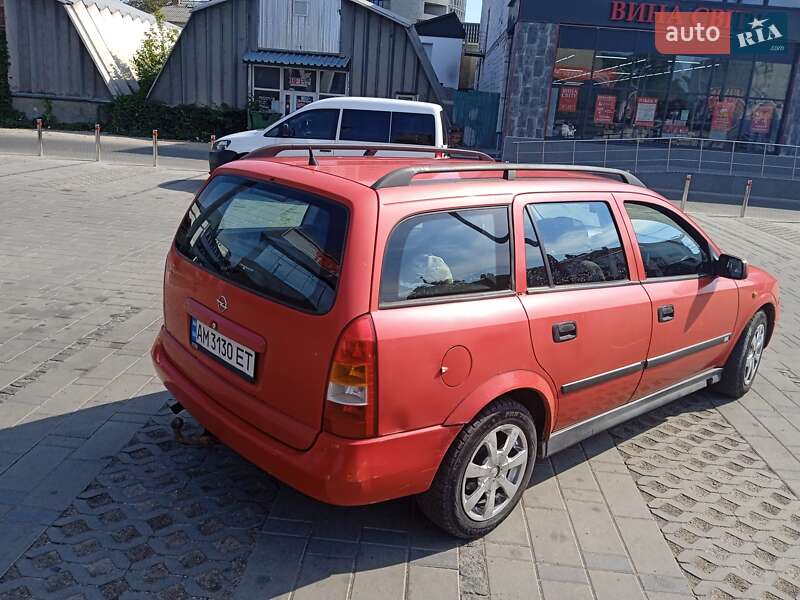 Універсал Opel Astra 1998 в Житомирі