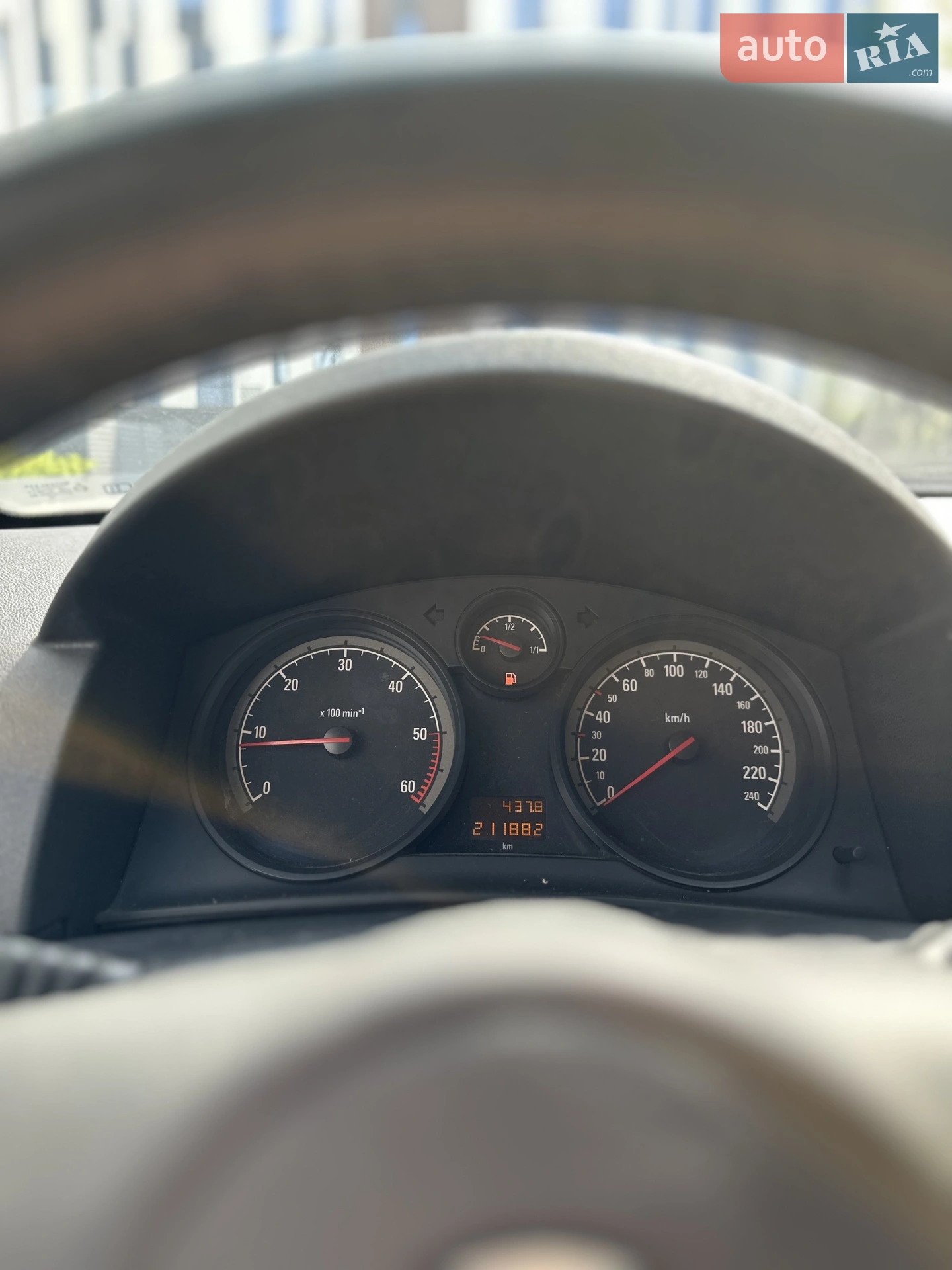 2011 Opel Astra - мініатюра 16