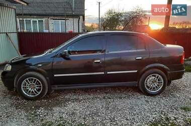 Седан Opel Astra 2006 в Чорткові