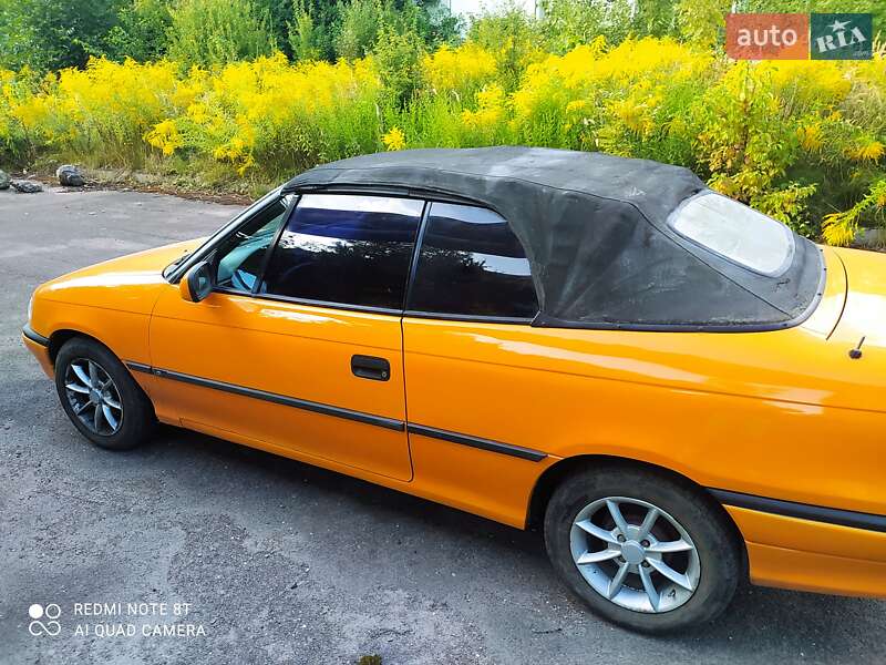 Хэтчбек Opel Astra 1995 в Львове