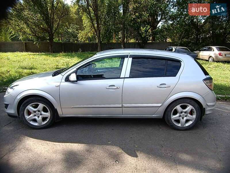Хэтчбек Opel Astra 2008 в Покровске фото 5 Хэтчбек Opel Astra 2008 в Покровске