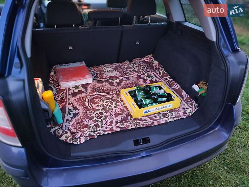 Універсал Opel Astra 2012 в Ічні