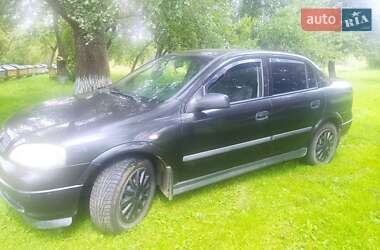 Седан Opel Astra 2006 в Сколе