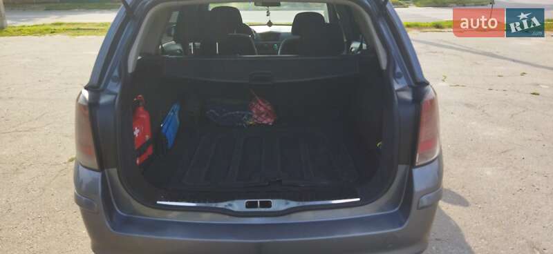 Универсал Opel Astra 2005 в Харькове