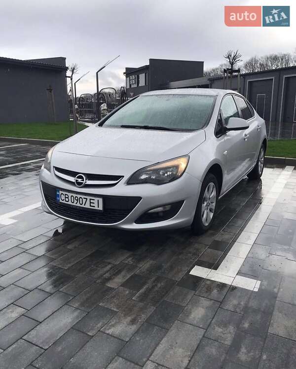 Хэтчбек Opel Astra 2016 в Белой Церкви